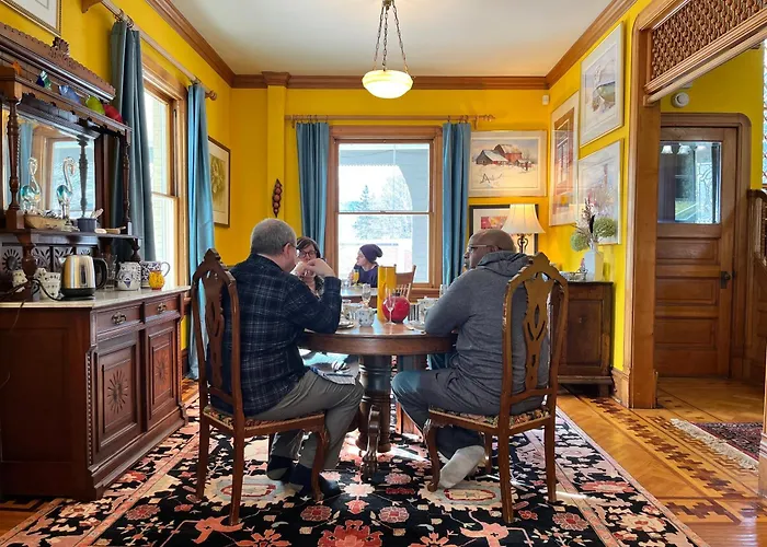 Queen'S View Bed And Breakfast