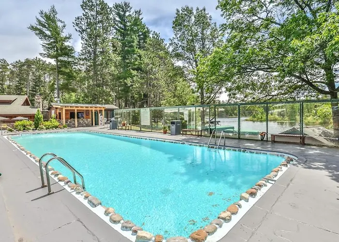 Chippewa Retreat - Lair