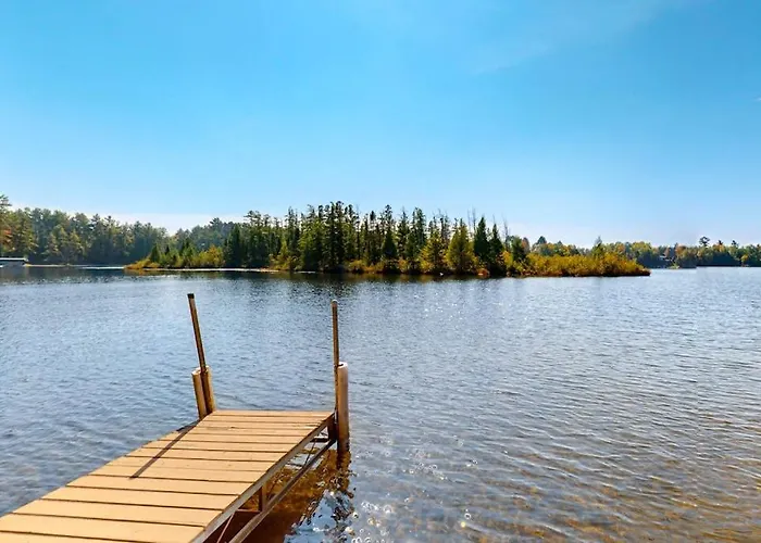 Chippewa Retreat - Den